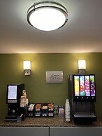 Sleep Inn & Suites Near I-90 and Ashtabula