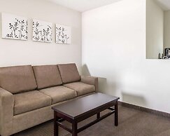 Sleep Inn & Suites Near I-90 and Ashtabula