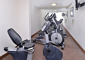 Sleep Inn & Suites Near I-90 and Ashtabula