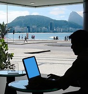 Orla Copacabana Hotel