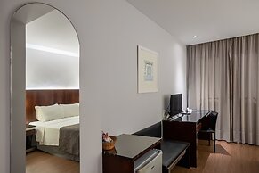 Orla Copacabana Hotel