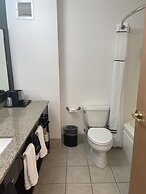 Boothill Inn And Suites