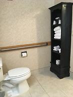 Boothill Inn And Suites