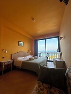 Hotel La Playa Blanca