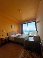 Hotel La Playa Blanca