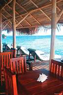 Punta Caracol Acqua Lodge