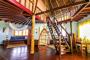 Punta Caracol Acqua Lodge