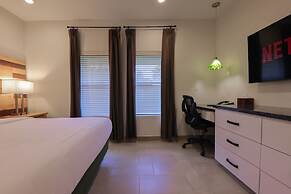 The Bungalows on Shary, Mission-McAllen