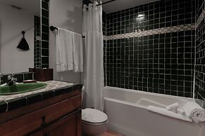 The Bungalows on Shary, Mission-McAllen