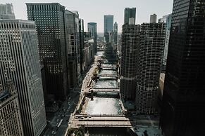 Club Quarters Hotel Wacker at Michigan, Chicago