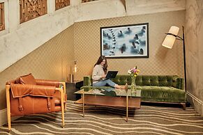 Club Quarters Hotel Wacker at Michigan, Chicago