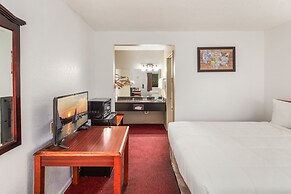 Inn at Lake Washington By OYO I-405