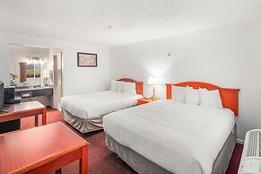 Inn at Lake Washington By OYO I-405