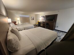 La Quinta Inn & Suites by Wyndham Milwaukee SW New Berlin