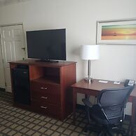 Baymont by Wyndham Mackinaw City