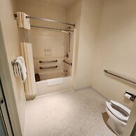 Baymont by Wyndham Mackinaw City