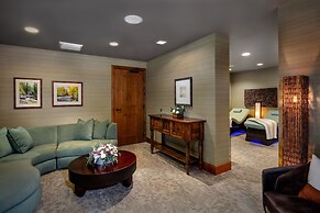 Teton Mountain Lodge and Spa