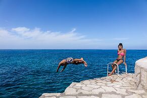 Samsara Cliff Resort