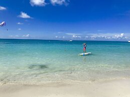 CocoLaPalm Seaside Resort