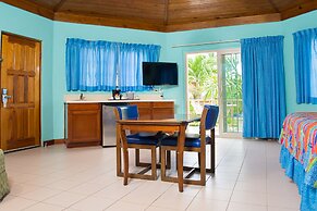 CocoLaPalm Seaside Resort