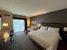 Holiday Inn Express Hotel Naples Downtown - 5th Avenue