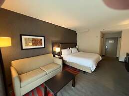 Holiday Inn Express Hotel Naples Downtown - 5th Avenue