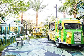 Hotel Landy Orlando Universal Blvd., a Tribute Portfolio Hotel