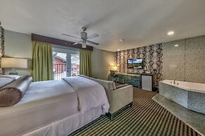 3 Peaks Resort & Beach Club