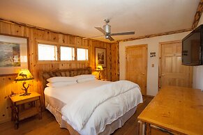 3 Peaks Resort & Beach Club