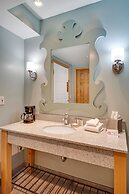 3 Peaks Resort & Beach Club