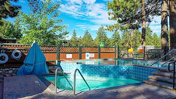 3 Peaks Resort & Beach Club