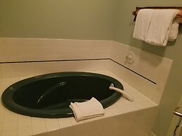 3 Peaks Resort & Beach Club