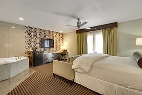 3 Peaks Resort & Beach Club