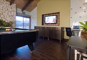 3 Peaks Resort & Beach Club