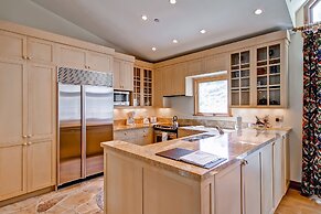 Highlands Area by East West Hospitality