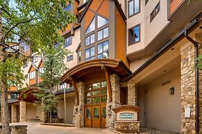 Highlands Area by East West Hospitality