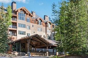 Highlands Area by East West Hospitality