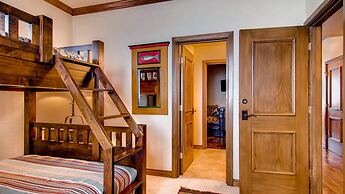 Highlands Area by East West Hospitality