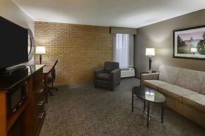 Drury Inn & Suites Columbus Dublin