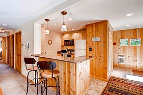 Mountain House Neighborhood by Keystone Resort