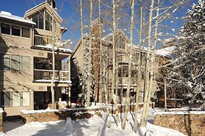 Mountain House Neighborhood by Keystone Resort