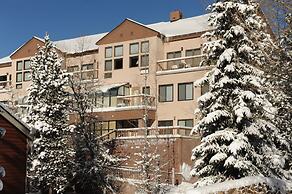 Mountain House Neighborhood by Keystone Resort