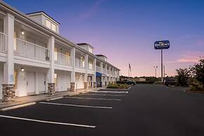 Baymont by Wyndham Forest City