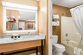 Baymont by Wyndham Forest City