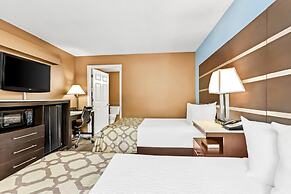 Baymont by Wyndham Forest City