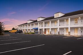 Baymont by Wyndham Forest City