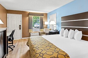 Baymont by Wyndham Forest City