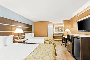Baymont by Wyndham Forest City