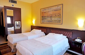 Santa Barbara Hotel