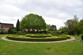 voco Oxford Thames by IHG